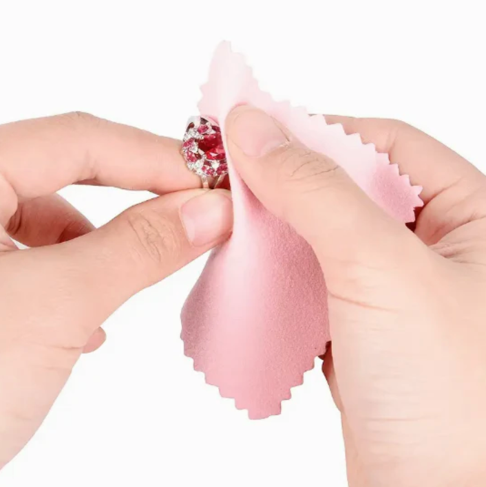 Jessica`s Premium Schmuckreinigungstücher – 50 Stück für strahlenden Glanz