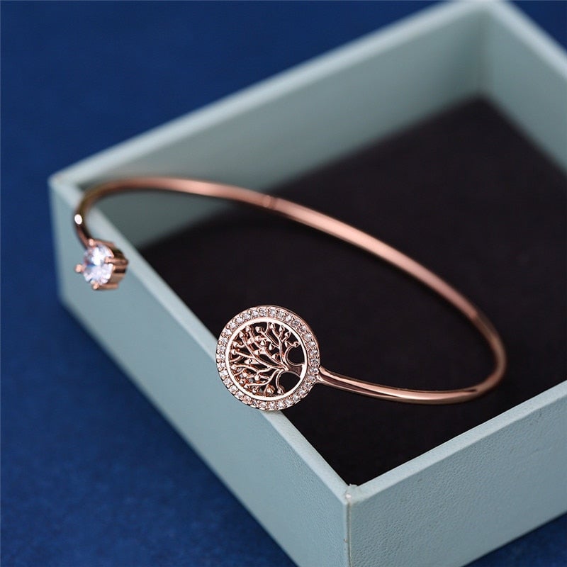 Elegantes Minimalistisches Baum Armband