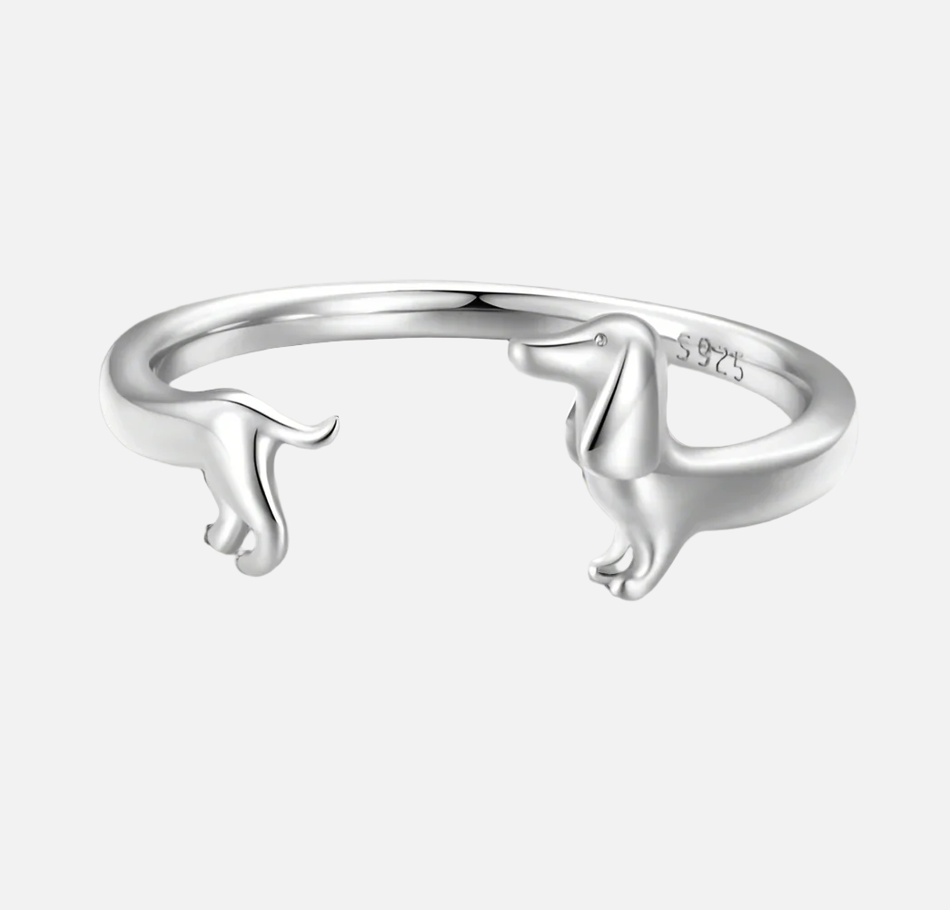 PEPI – Anpassbarer Dackel-Ring im stilvollen Wickel-Design