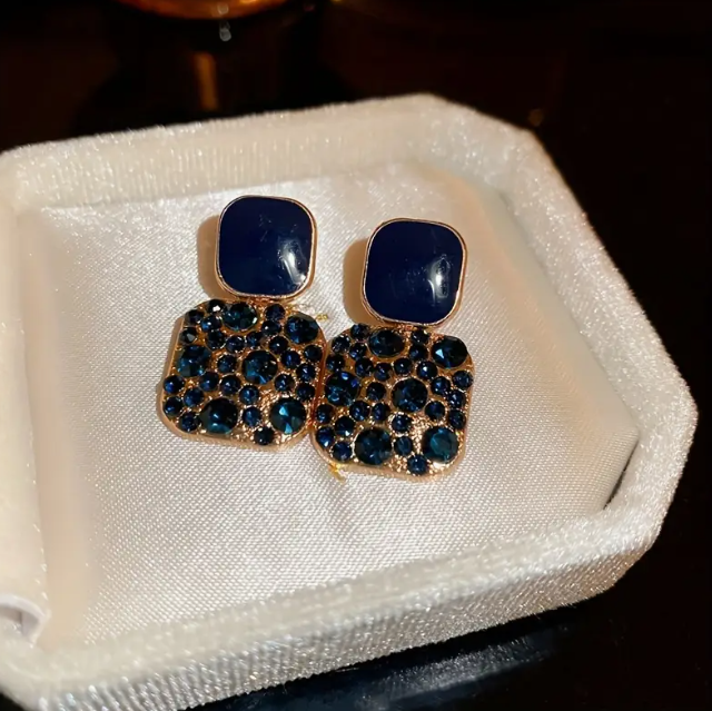 Quadratische Rhinestone Anhängerohrringe im luxuriösen Design