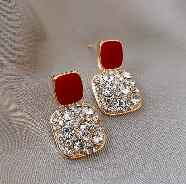 Quadratische Rhinestone Anhängerohrringe im luxuriösen Design