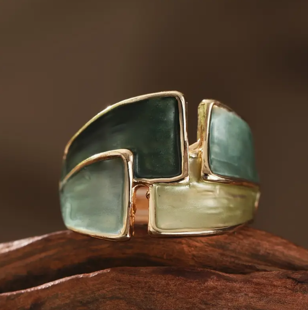 Eleganter französisch inspirierter Vintage Emaille-Ring