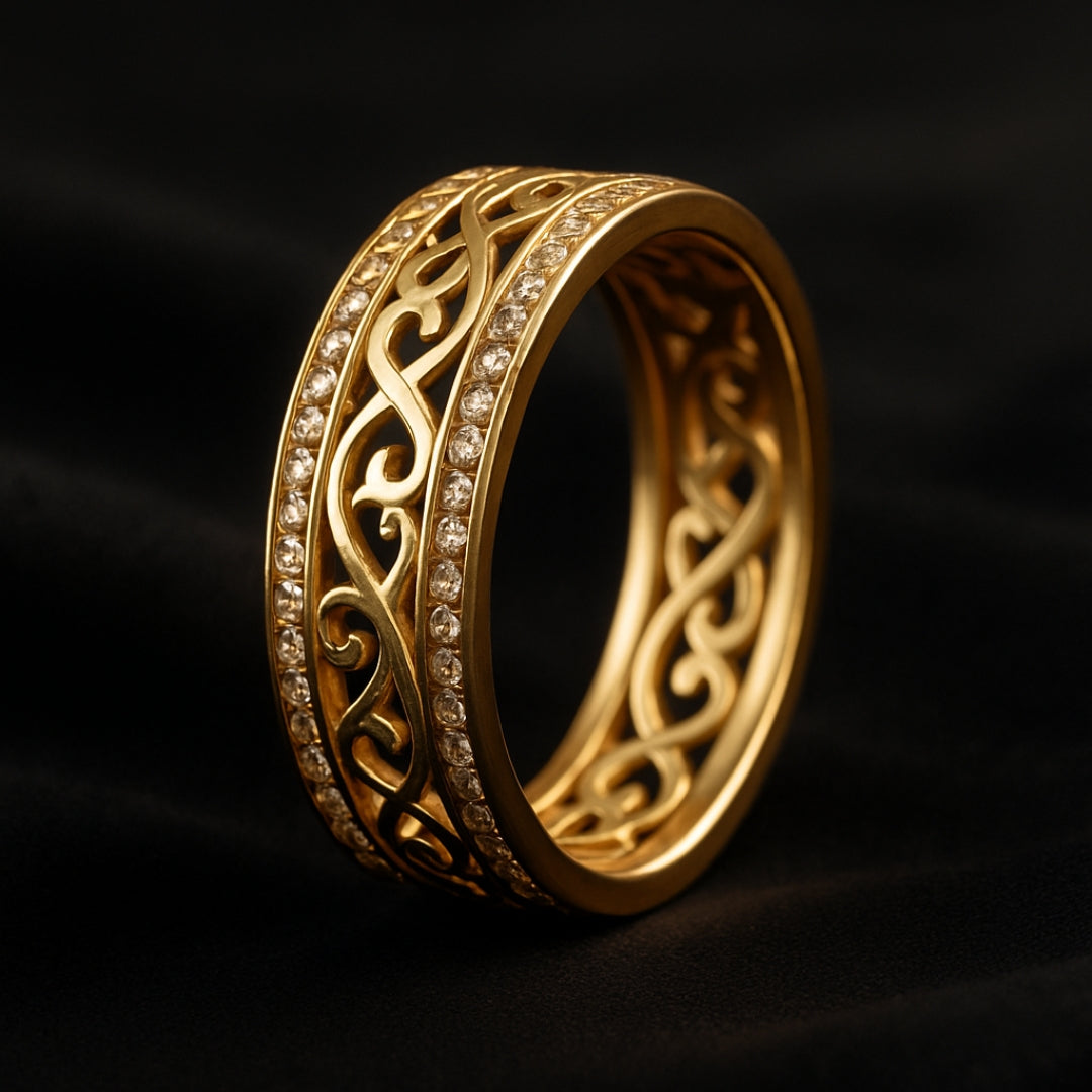 Eleganter Hohler Ring mit Zirkonen