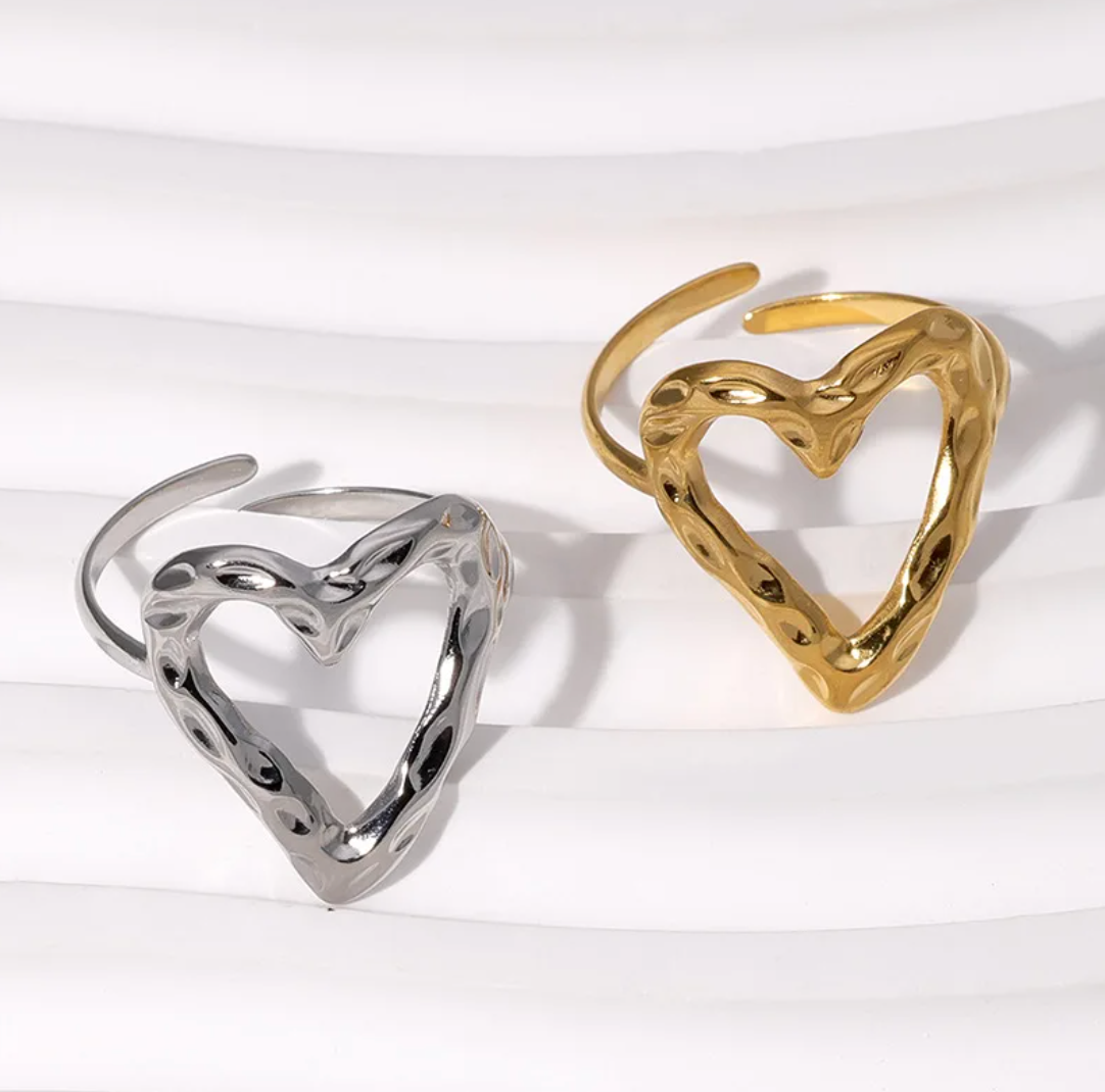 Böhmisches Herz - Eleganter Ring aus hochwertigem 925er Sterlingsilber