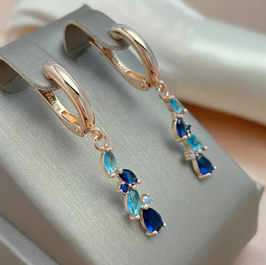 Elegantes Set aus Meerestränen in Roségold Farbe