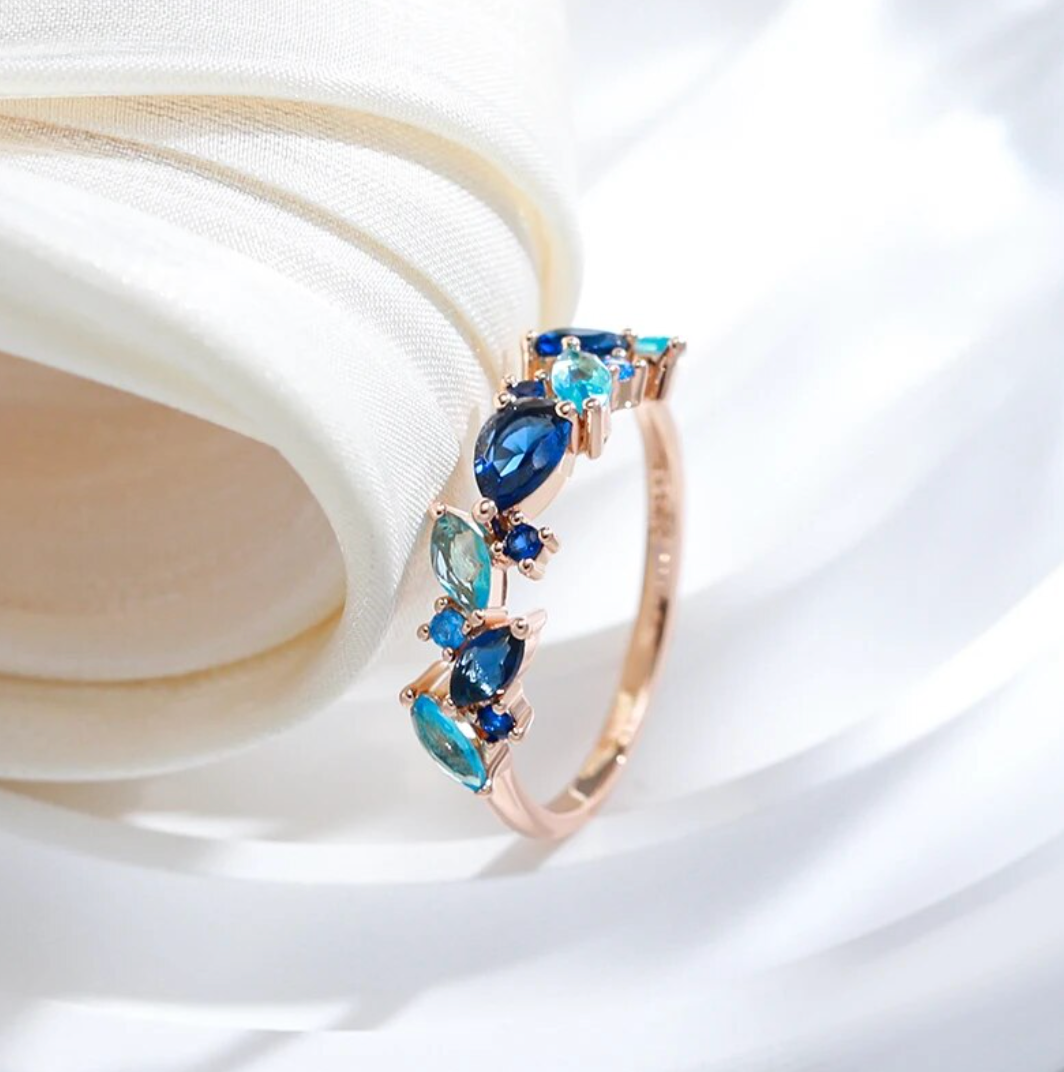 Elegantes Set aus Meerestränen in Roségold Farbe