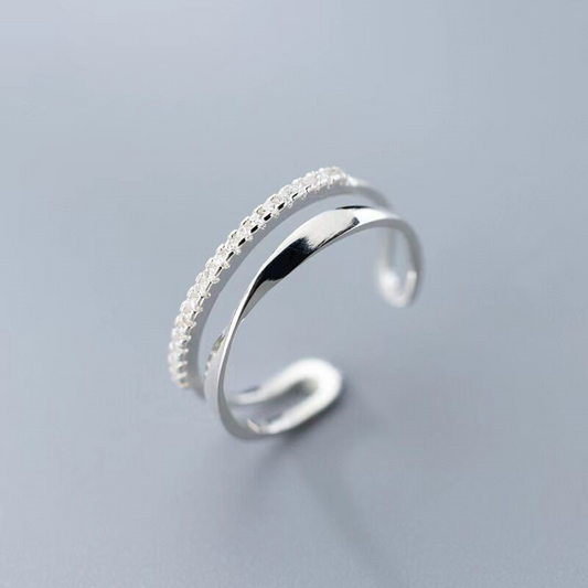 Eleganter verstellbarer Ring aus feinstem 925er Sterlingsilber