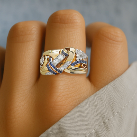 Goldfarbener Zirkonia-Ring