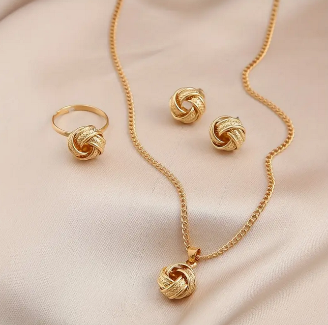 Vintage Boho Knoten Schmuckset – Ring, Ohrringe, Halskette