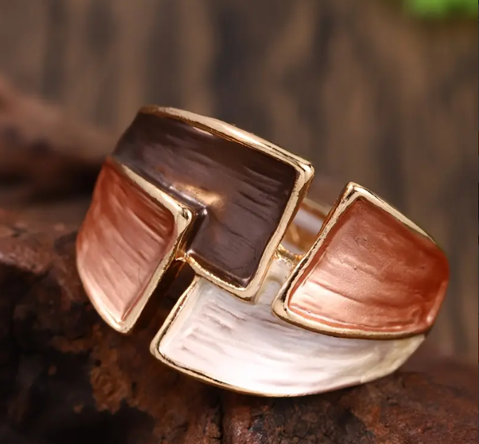 Eleganter französisch inspirierter Vintage Emaille-Ring