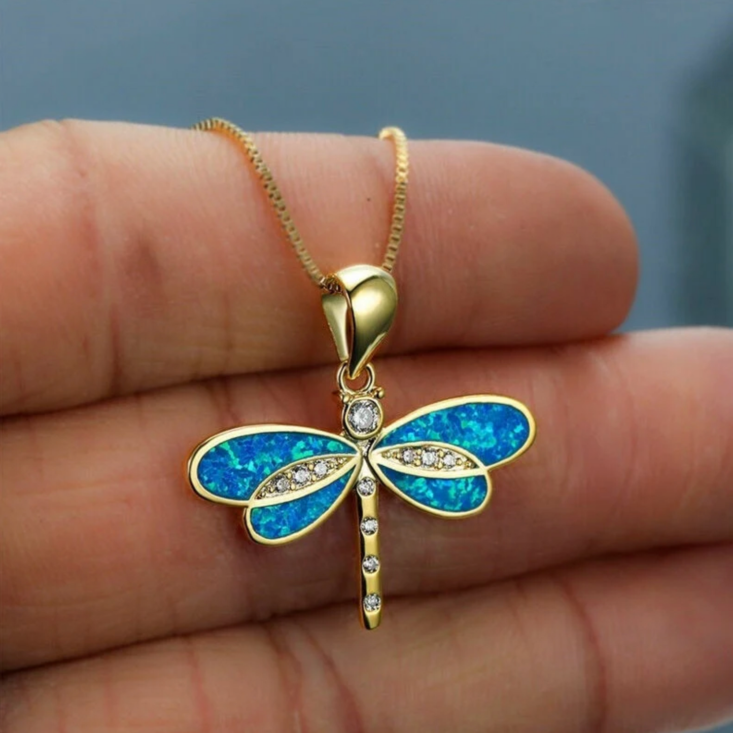 Libellen-Halskette in Gold mit Opal