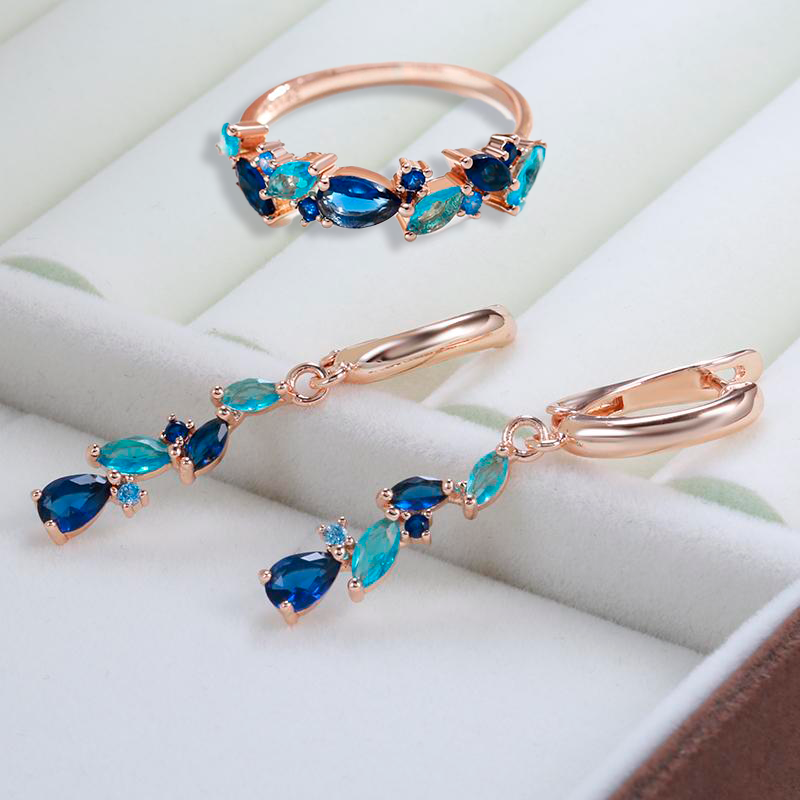 Elegantes Set aus Meerestränen in Roségold Farbe