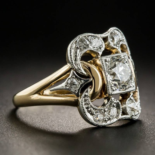 Zirkonia-Ring in Goldfarbe