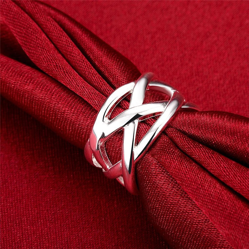 Eleganter geflochtener Ring aus hochwertigem 925 Sterling Silber
